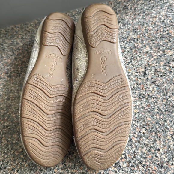 Gabor Elegant Women's Silver Ballet Flats size 7.5 - Picture 6 of 10
